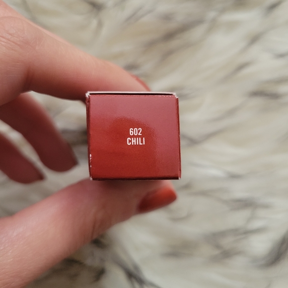 MAC matte lipstick in chili - Picture 5 of 6